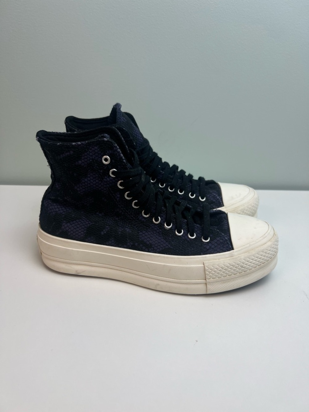 Converse Chuck Taylor All Star High Top Uncharted Waters Black Lace Purple Sz 6